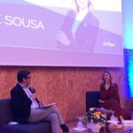 Clara de Sousa Instagram - Ontem foi uma noite especial em Santo Tirso. Com o auditório da escola D. Dinis cheio de gente simpática e bem disposta conversei e ri-me e emocionei-me e ouvi tantas coisas que me encheram o coração. Obrigada por tudo! #umjesuitacom #dioteque #santotirso
