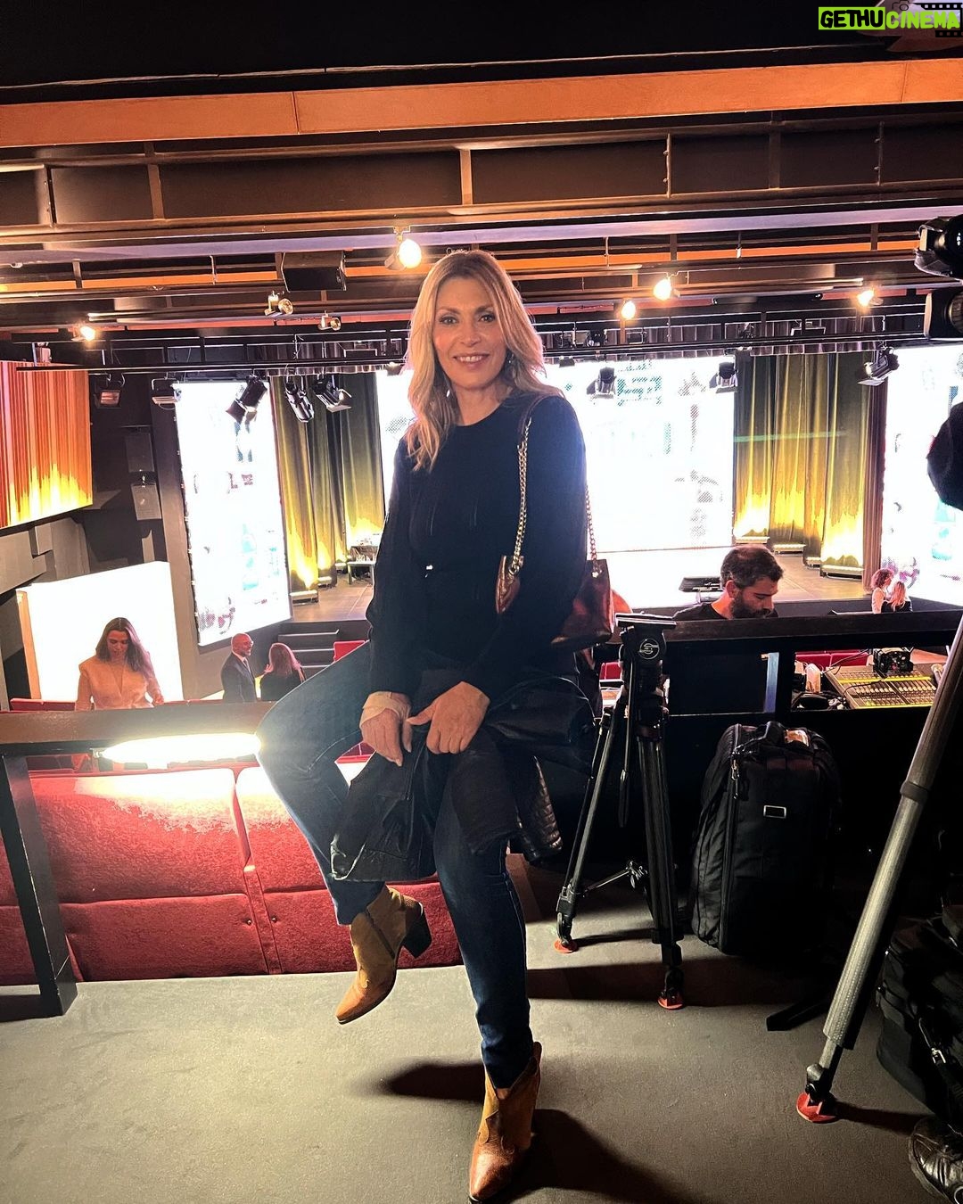 Clara de Sousa Instagram - Na gala da @superbrandsportugal que todos os anos reconhece a excelência. #superbrandsportugal #eleitopelosconsumidores Museu do Oriente