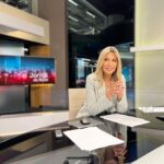 Clara de Sousa Instagram - Mais um dia de trabalho que chega ao fim. Até amanhã! Boa semana! @pipa.sevinatemakeup @iracema.machado.hair #jornaldanoite #sic Sic Sociedade Independente De Comunicação, SA