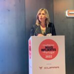 Clara de Sousa Instagram - Rodeada neste fim de tarde por algumas das 24 extraordinárias mulheres que se destacam nas suas áreas profissionais. Obrigada @executiva.pt por continuarem a apostar num prémio que reconhece e reforça a capacidade de afirmação no feminino, com competência, dedicação e paixão. Como ninguém é uma ilha este é, para mim, um prémio que só é possível com trabalho de equipa e com suporte familiar. E com a certeza de que amanhã conseguiremos fazer melhor do que hoje. 💪 #mulheresmaisinfluentes2022 #executivapt #premio #obrigada Rua Áurea