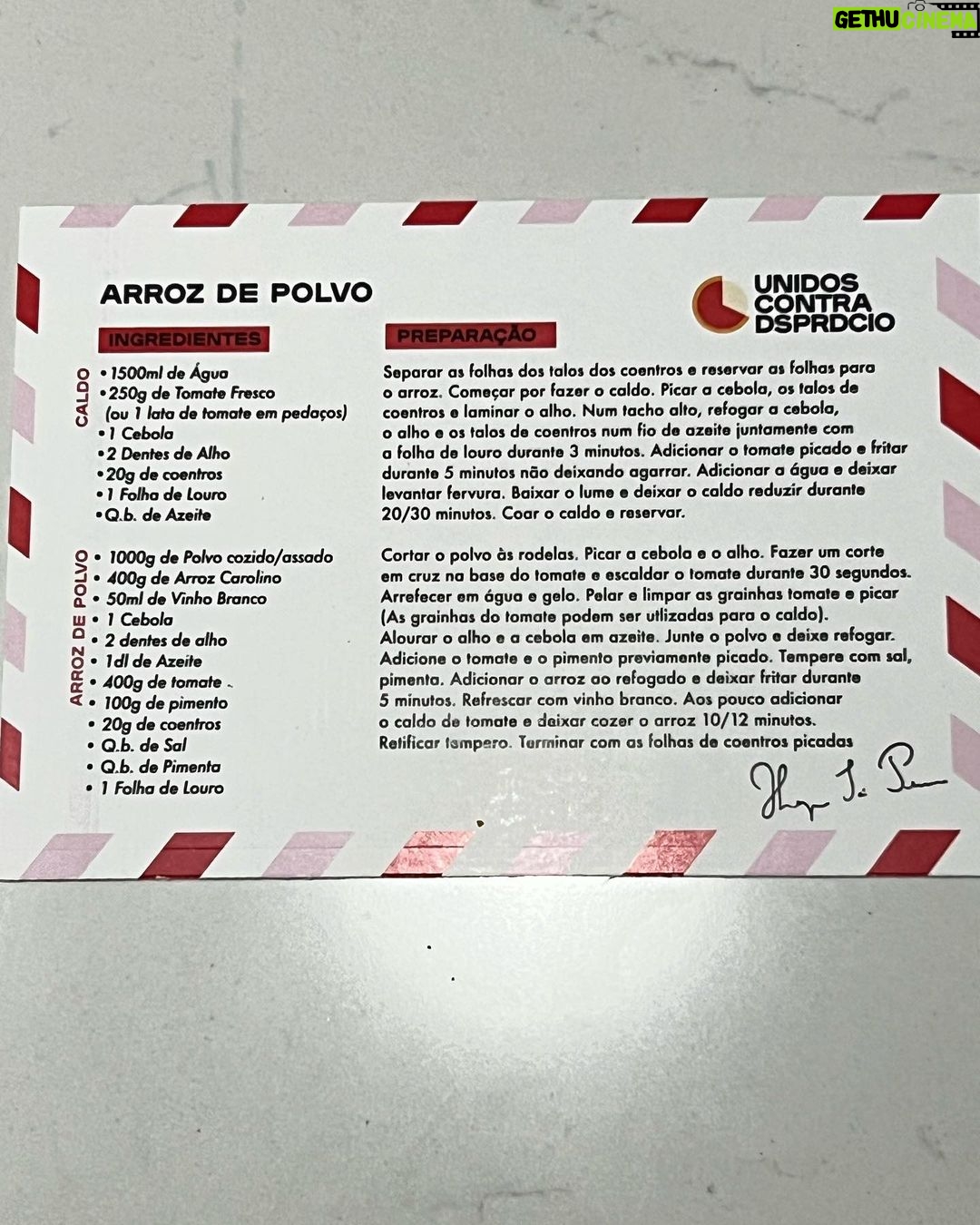 Clara de Sousa Instagram - Mais um Natal unidos contra o desperdÃcio. Sem excessos ou reaproveitando as sobras. As receitas do chef @henriquesapessoa ajudam nisso 😉e seguindo o QRcode há mais sugestões. Desejo a todos um Feliz Natal! #unidoscontraodesperdicio