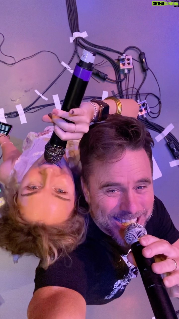 Clare Bowen Instagram - If rehearsals for the #NashvilleReunionTour have reminded us anything, it’s that it’s always work and no play with us and we never have any fun at all. We start in Chicago on Saturday night and there are still some tickets to a couple of our super serious shows at the LINKS IN OUR PROFILES. 😜 #handtohold #rehearsals Grand Ole Opry