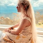 Clare Bowen Instagram - Bowen perched for high tea featuring @magnoliapearlclothing, a @harlowlovesdaisyofficial restoration slip, and a simply dreadful view. 🫖✨ The AUS tour is looming. Do you have your tickets yet? Link in bio! 🩵✨ 📷 @brandonrobertyoung #hightea #hydromajestic #bluemountains #magnoliapearl #harlowlovesdaisy #bowenyoung #clarebowen #livemusic #tour #americana #love #darjeeling Hydro Majestic Hotel