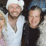 Clare Bowen Instagram - Early morning @channel9 for @carolsbycandlelight_aus press bringing a wee bit extra magic today! 🥰🥰🥰🎄⭐️✨ #christmas #santa #carolsbycandlelight #visionaustralia #channel9 #melbourne #bowenyoung #clarebowen #brandonronertyoung #timothyjamesbowen #nashville #australia Sidney Myer Music Bowl