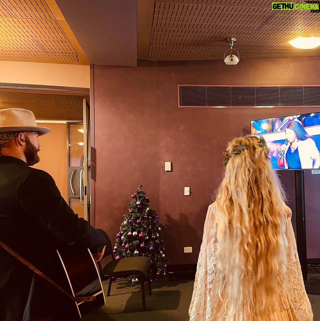 Clare Bowen - 1.8K Likes - @carolsbycandlelight_aus rehearsal day behind the scenes chaos series. Also the day @brandonrobertyoung became best friends with the illustrious @themarciahines, and we deduced that @pattinewtonofficial came off the same (very limited edition) height production line as @dollyparton. 👯♀️✨ Thank you @harlowlovesdaisyofficial for Clare’s gorgeous rehearsal day ballgown! Nothing like a hand restored century old silk skirt to make a three hundred year old faerie feel extra everything.. ♥️🕯️✨
#carolsbycandlelight #visionaustralia #rehearsal #bts #harlowlovesdaisy #magnoliapearl #timothyjamesbowen #pattinewton #marciahines #clarebowen #brandonrobertyoung #bowenyoung #melbourne #nashville #chaos #allsaints #americana #countrymusic #christmas