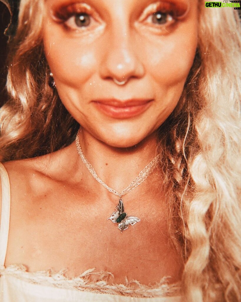 Clare Bowen Instagram - Thank you, beautiful @shydragonflyjewels for my gorgeous handcrafted pendant. 🦋✨ You are so talented, and so kind. It was wonderful to see you again. 😭♥️✨ #silversmith #shydragonflyjewels #magnoliapearl #clarebowen #butterfly #moth #australia #opal #bowenyoung #americana #bowenyoung #livemusic #altcountry #countrymusic #handmade #ooak #smallbusiness #slowfashion #nashville #brisbane #bonafidebadass The Triffid