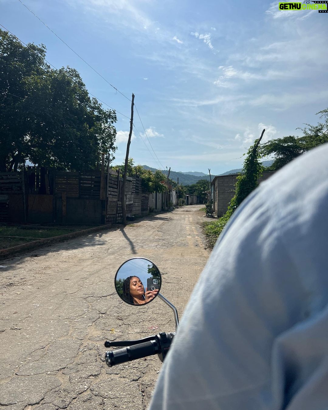 Clark Backo Instagram - 10/21/2022 wrapped on The Changeling in Colombia and said a teary-eyed goodbye to Emma (for now). Thank you to everyone who came along for this wild, wild ride. Everyone in NY, Toronto and Colombia. I so look forward to as many people as heavenly possible getting to see the magic that swept us up for 7 months 🫠💫 My heart is full.