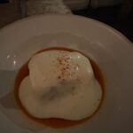 Clark Backo Instagram - 40 hours in Paris begs la question: bonnet ou béret?