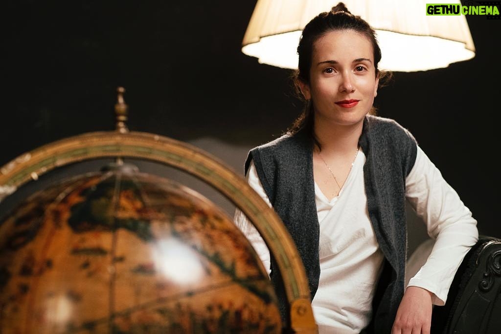 Claudia Gusmano - 1.1K Likes - Un posato prima di andare in scena con il mio monologo Mozza ❤️. Foto di Giovanni Canitano per Officina Pasolini. #mozza #teatro #quellebraveragazze @officinapasolini @giovanni.canitano