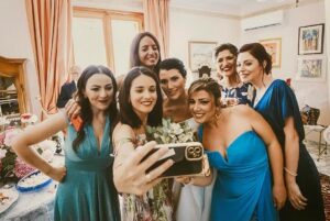 Claudia Gusmano Instagram - Celebro anche matrimoni, per info scrivetemi in privato 
😂❤️
@laurams.p @madness0db

Ph @lucastabileph