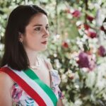 Claudia Gusmano Instagram – Celebro anche matrimoni, per info scrivetemi in privato
😂❤️
@laurams.p @madness0db
Ph @lucastabileph