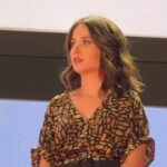 Claudia Gusmano Instagram - Mi è successo questo. Non riesco più a sentire le cose e a non tirarle fuori, escono da sole, prepotenti, forti, preziose. Sono felice. Grazie al @magnagraeciafilmfestival , grazie a tutta la giuria. Mi avete fatto sentire bella. ❤️ #primadonnafilm #martasavina #caprientertainment #virginiavalsecchi Catanzaro, Italy