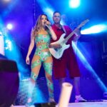 Claudia Leitte Instagram - Camarote Brahma, vocês botaram pra lenhar. Foi massa demais! Te amos ❤️🎡🎠🧸 #OCarnavaldaMinhaVida #ClaudiaLeitte #Destrava