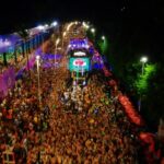 Claudia Leitte Instagram - #OCarnavalDaMinhaVida é real! 🥹 Nosso primeiro dia de Bloco Largadinho foi EMOCIONANTE!!! ♥️🎡🎠 Agora é hora de São Luís. Bora, meu Maranhão!!!!!!! #CarnavalClaudiaLeitte #ClaudiaLeitte #Destrava