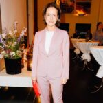 Claudia Michelsen Instagram – Gratulation an alle Preisträger und Nominierte von @firststepsaward @knutelstermann #bestprize #favoritprize all my Love to Andrea Hohnen the heart of first steps for soo many years… ❤️ thank you for your spirit your energy for everything…FOR YOU … i am crying a little.. yes.. ❤️