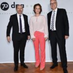 Claudia Michelsen Instagram – HERZLICHEN GLÜCKWUNSCH dpa ✨ und danke für die Einladung
Peter Kropsch David Brandstätter und Sven Gössmann merci an @dorotheeschumacher und @annette_kamont @steinfeld_pr