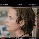 Claudia Michelsen Instagram – Woche 2 schon fast vorbei.. 💥Ensemblestück #Auf dem Grund # @karin_hanczewski #michaelwittenborn #eleonoreweissgerber @ard @ndr #haareab 💥 photomakeup💕 @virginie.thomann