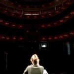 Claudia Michelsen Instagram - Bismarck Theater Regensburg.. Sag mir wo die Blumen sind.. Erinnerungen an und von Marlene Dietrich #pause #danke... #wundervolles Theater #grossartiges Publikum ✨