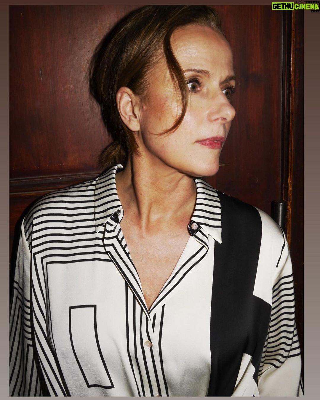 Claudia Michelsen Instagram - Merci @studiobabelsberg merci @cartier for this wonderful berlinale WARMUP .. evening… ✨c/o @lottermannfuentes merci @eikewolf 💋merci @nina.rei ✨makeup @felixstoesser Martin-Gropius-Bau
