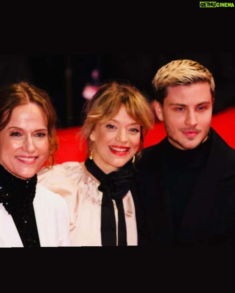Claudia Michelsen Instagram - 74th BERLINALE @berlinale Openingnight „Small Things like these“ ✨what a film ✨thank you @kaviargauche_official 🤍& @felixstoesser @basicsberlin 🤍 for your support c/o Andreas Rentz & c/o sebastian Reuter @gettyimages mit wonderful @heikemakatsch & @jannik.schuemann