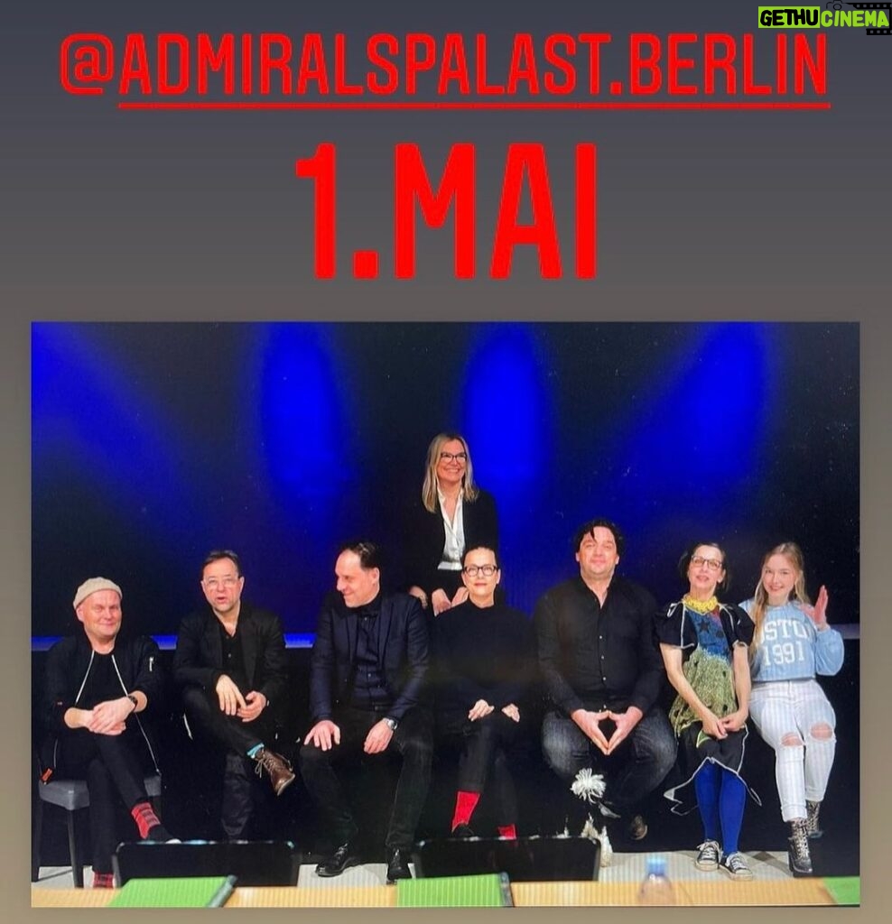 Claudia Michelsen Instagram - “DIE UNMÖGLICHEN” … wer Lust hat… @admiralspalast.berlin