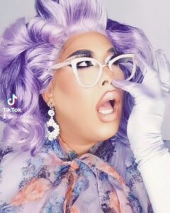 Coco Jumbo Instagram - When a stranger calls!! 📞💜 #tiktok