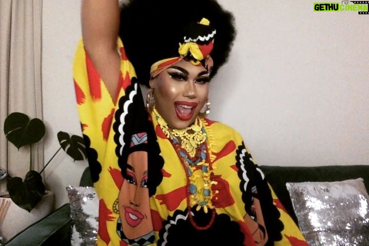Coco Jumbo Instagram - This is me minutes before my Drag Race Down Under audition! Fun fact! Before every zoom meeting I play my favorite song and get into my groove! Being in a custom Coco Jumbo Kaftan from @fridalasvegas really helped too! ❤️❤️❤️ #eneeerrrrrrggggyyy My Bedroom