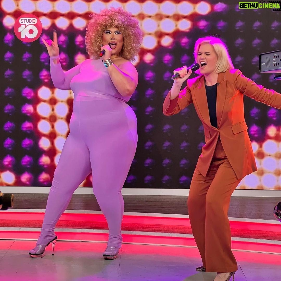 Coco Jumbo Instagram - Huge thanks to @_cocojumbo for coming into the studio for a lip sync battle with @whatsarahsnapped! Go check out their battle on our YouTube and let us know who you think won! 🎤 #Studio10 #lipsyncbattle