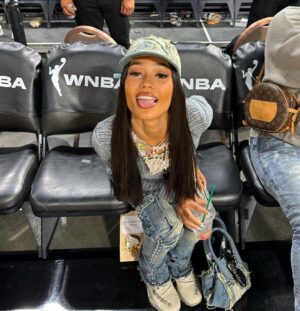 Coi Leray Instagram - Thank you @wnba for having me 🌹and congratulations ladies 🏆🏆🏆🏆🏆🏆🏆🏆🏆🏆🏆 @lvaces 🎉🎉🎉🎉🎉🎉🎉 I love my jersey 😍😍😍😍😍😍😍😍😍

MUA: @nikko.anthony 
Hair: @hair__poet