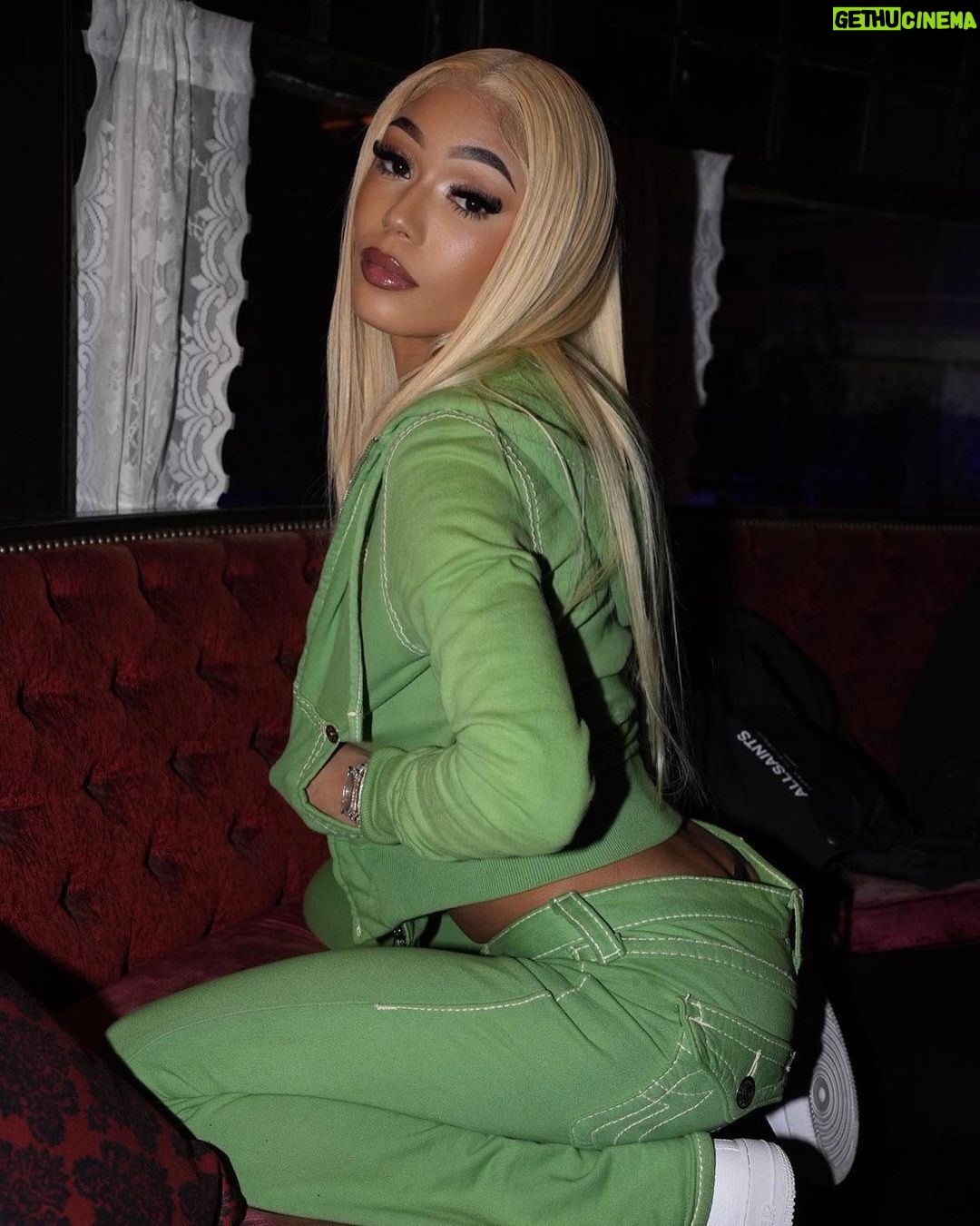 Coi Leray Instagram - 🤑🦠🦠🦠🤮💖🆑 📸: @uniqueeexvision Hollywood, California