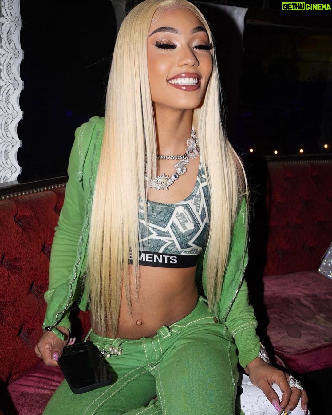Coi Leray Instagram - 🤑🦠🦠🦠🤮💖🆑 📸: @uniqueeexvision Hollywood, California
