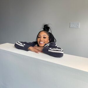 Coi Leray Instagram - K-POP CHARTS , POP CHARTS , US CHARTS , UK CHARTS ! CHARTS CHARTS CHARTS 🆑🥰🏄🏽‍♀️💖💘🆑