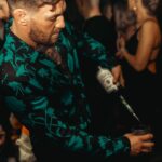 Conor McGregor Instagram – 🙌🇮🇪 @theblackforgeinn @properwhiskey @forgedirishstout