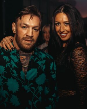 Conor McGregor Instagram - 🙌🇮🇪 @theblackforgeinn @properwhiskey @forgedirishstout