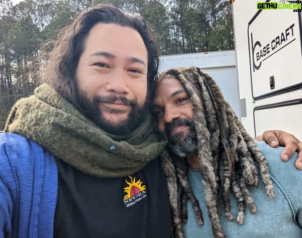 Cooper Andrews Instagram - A year since we wrapped. Khary and I met for the first time in the trailer and since I didn't want to ugly cry on set twice, we said goodbye at the trailer. I'm so incredibly thankful for The Walking Dead for bringing some of the most amazing people into my life. #TheKingandTheSteward