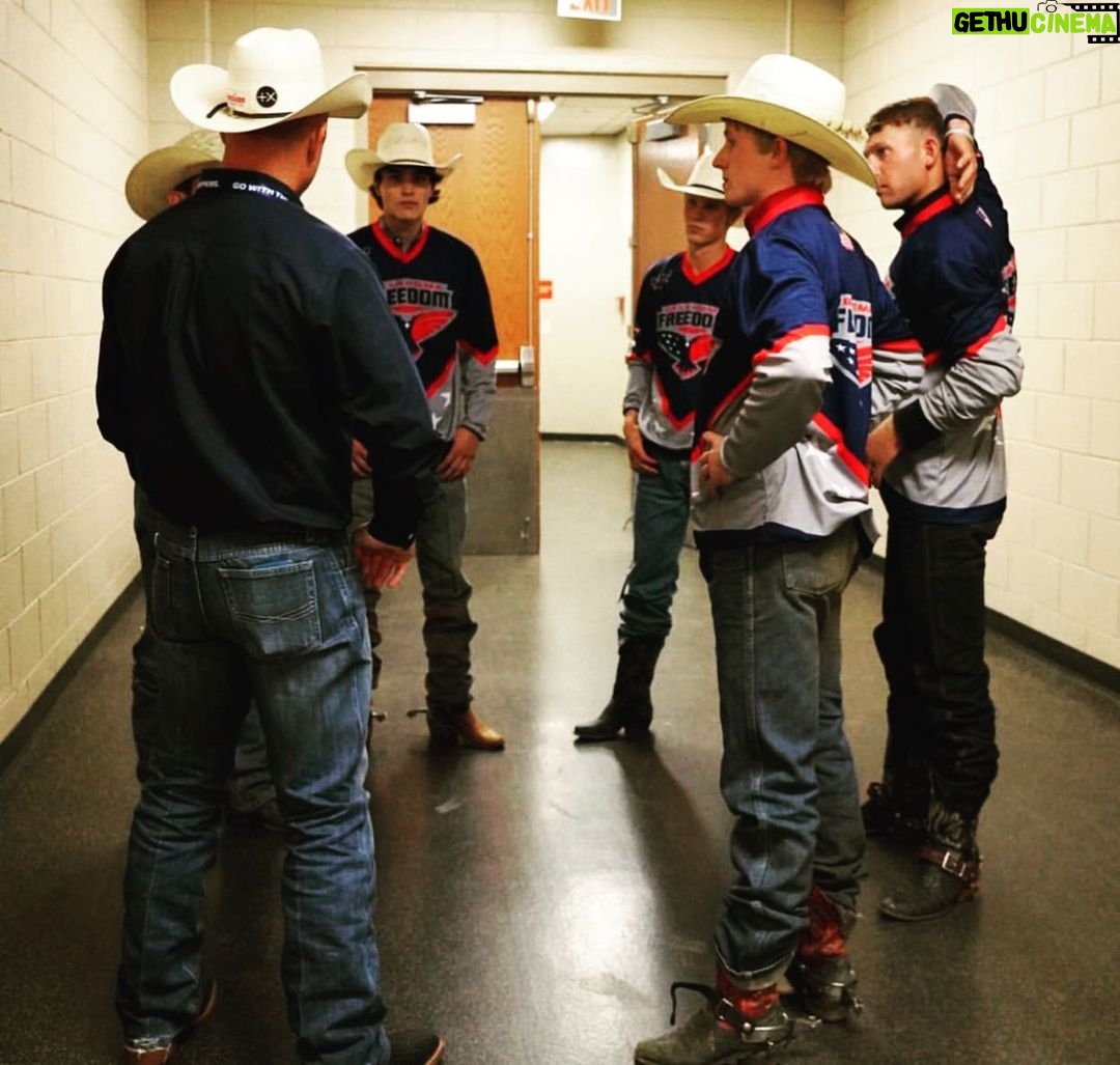 Cord McCoy Instagram - @ok_freedom_ So proud of the Team! @caden_bunch3 @briggsmadsen @elivastbinder @kyle_lane5 @kodylostroh @outlaw365 @deklangarland 👍🏻 Bismarck, North Dakota