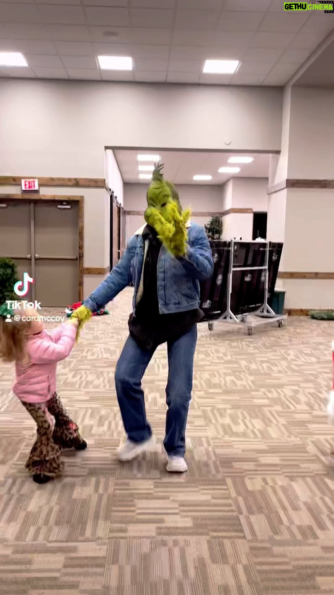 Cord McCoy Instagram - The “Best” Grinch! 🤠 @sara.bestmccoy @mccoy_ranch