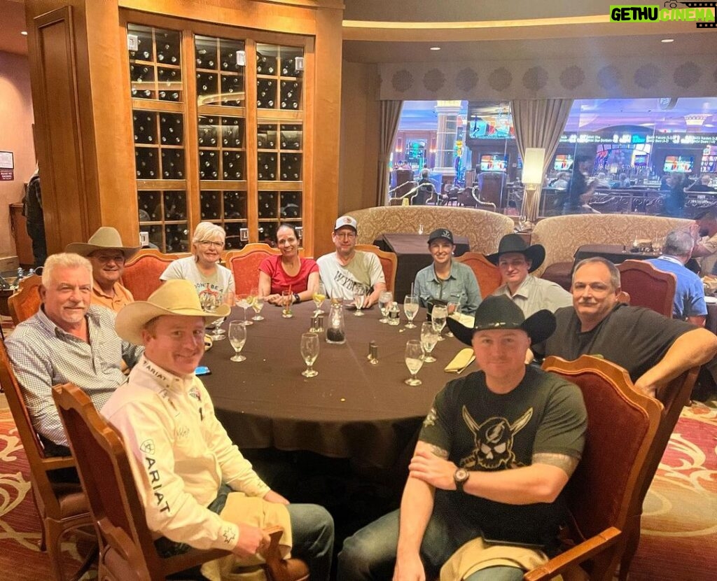 Cord McCoy Instagram - Got to have supper with some bull partners tonight. 👍🏻 Don Vito's Italian, South Point Casino and Hotel