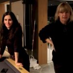 Courteney Cox Instagram - Bookshelves….harder than you think