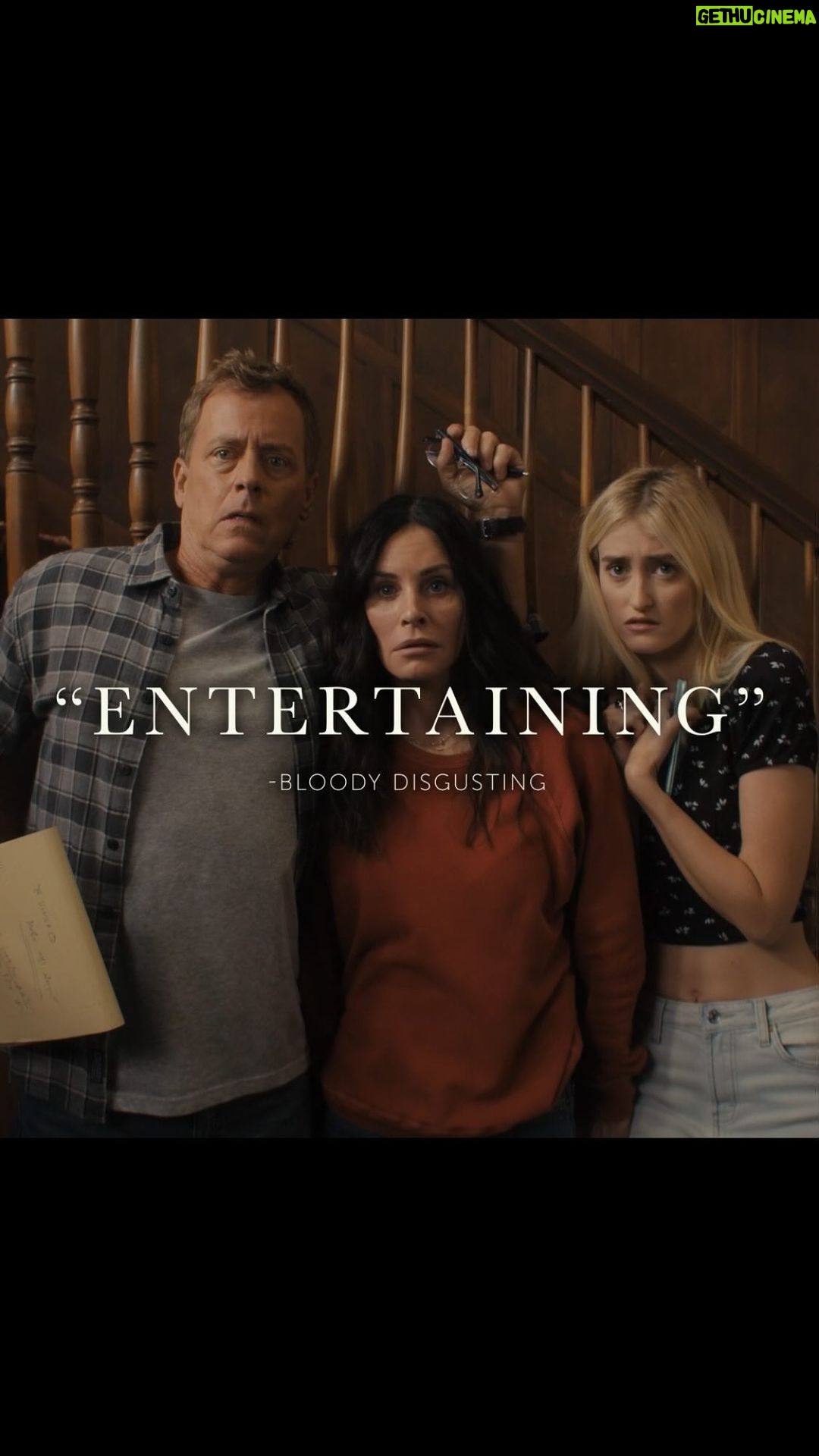 Courteney Cox Instagram - The 5th episode of @shiningvalestarz is out today! Check it out on the @starz app now or watch it live tonight at 10pm. Thank you to everyone for watching! #shiningvale