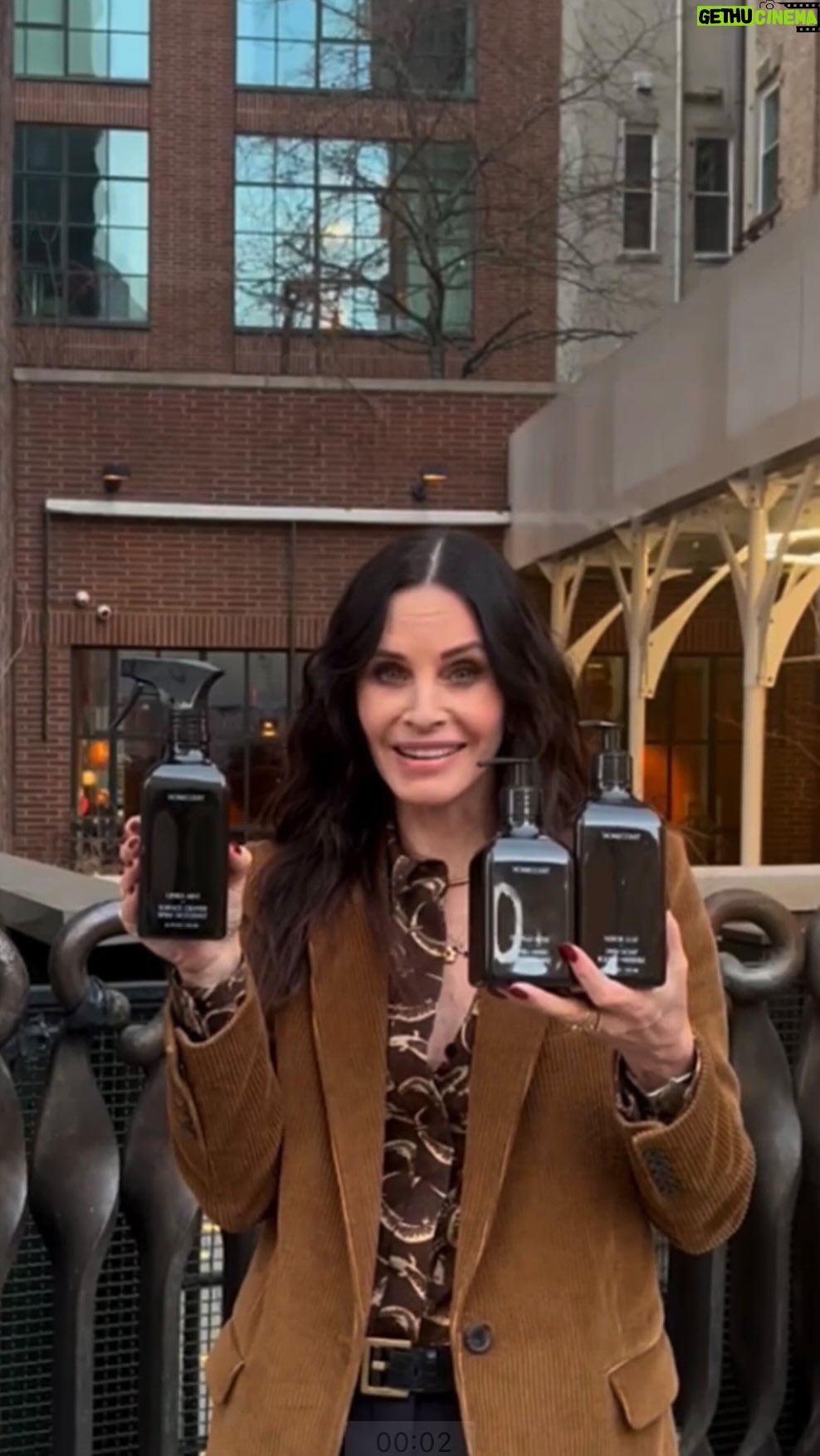 Courteney Cox Instagram - Homecourt is back in stock! Go to homecourt.co (link in bio) to purchase. Thank you so much for all the @homecourt support!