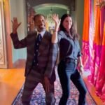Courteney Cox Instagram - Directing and dancing 💃🏻🕺🏽 Don’t believe me… just watch