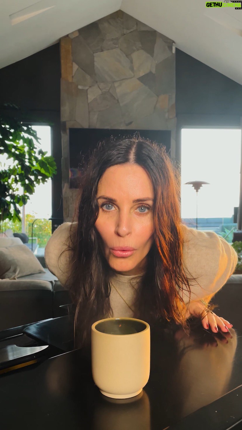 Courteney Cox Instagram - Had some free time on my hands plus I love candles 🕯