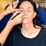 Courteney Cox Instagram - Takes a village 💄 @debraferullomakeup 💁🏻‍♀️ @ericka_verrett 🧥 @maryammalakpour