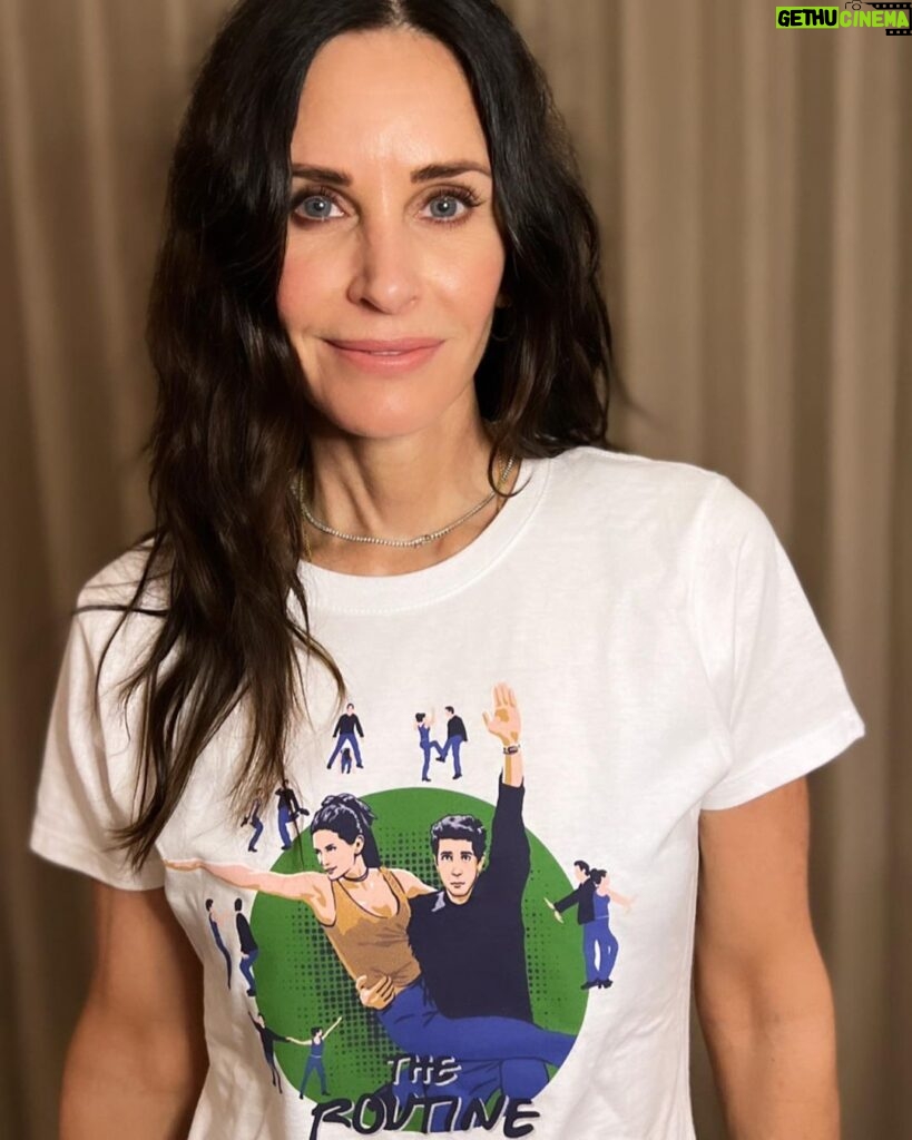 Courteney Cox Instagram - Mom and Dad are gonna be so faced!! The second drop of the limited edition @friends cast collection is here! Click the link in my bio to purchase and help support @ebmrf, a charity raising funds and awareness for EB, a rare and debilitating genetic skin disorder.