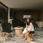 Courteney Cox Instagram - Loved being a part of my friend @jennikaynehome’s book Pacific Natural at Home. She’s such an inspiration to me.