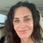 Courteney Cox Instagram - 🧖🏻‍♀️🤦🏻‍♀️