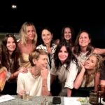 Courteney Cox Instagram - Loved celebrating the launch of @homecourt’s new Mandarin Basile with this bunch of fun girls. Thank you!! 🧡 🍊🌱