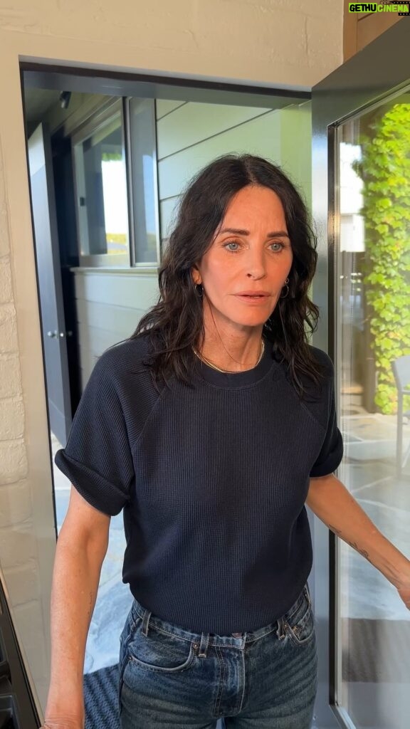 Courteney Cox Instagram - What goes on in the studio… should stay in the studio.