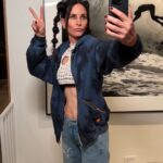 Courteney Cox Instagram - Am I slaying this right?